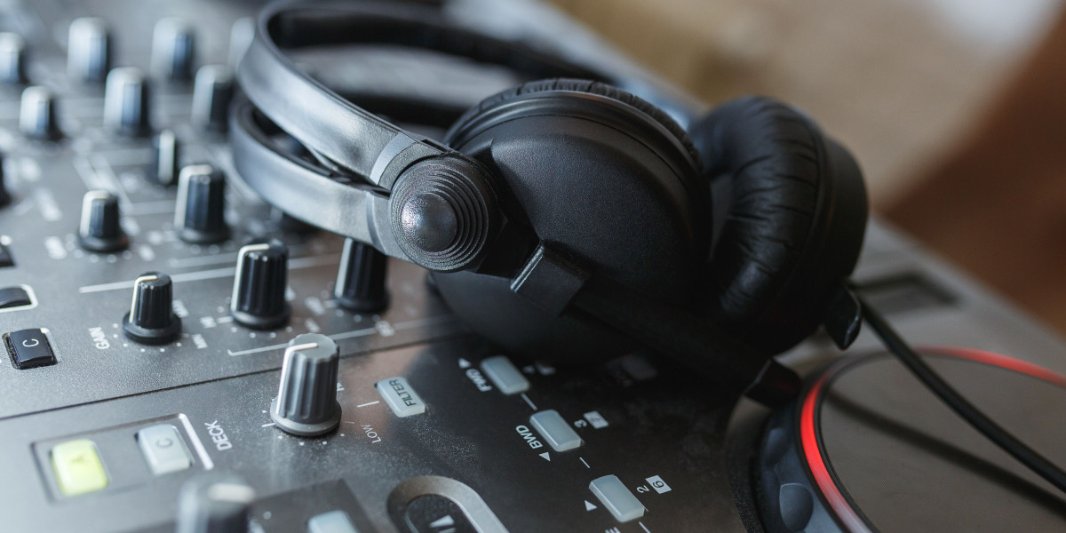 It's The One Headphone For Sale Trick Every Person Should Learn