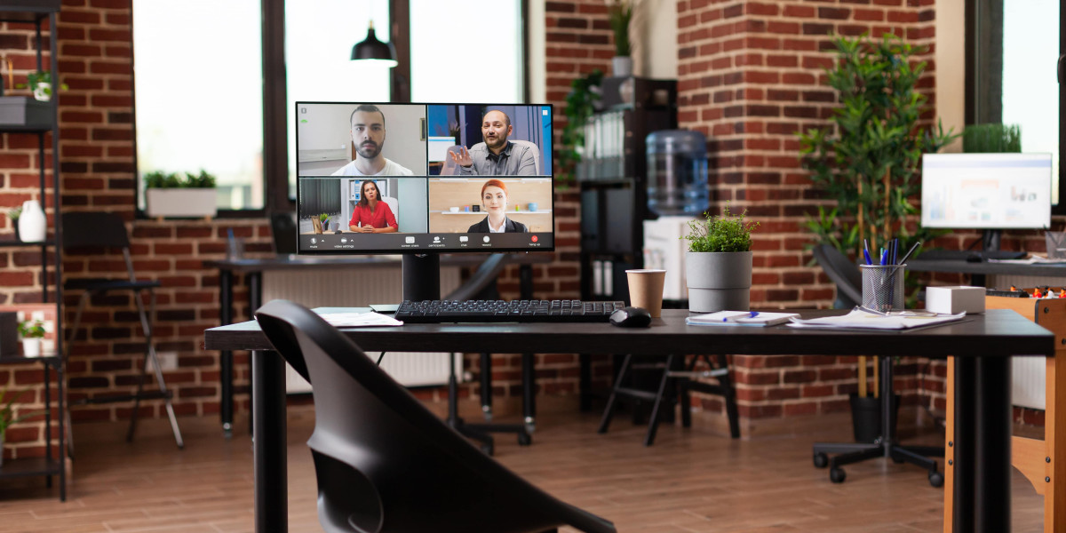 The Most Hilarious Complaints We've Heard About Standing Desks Online